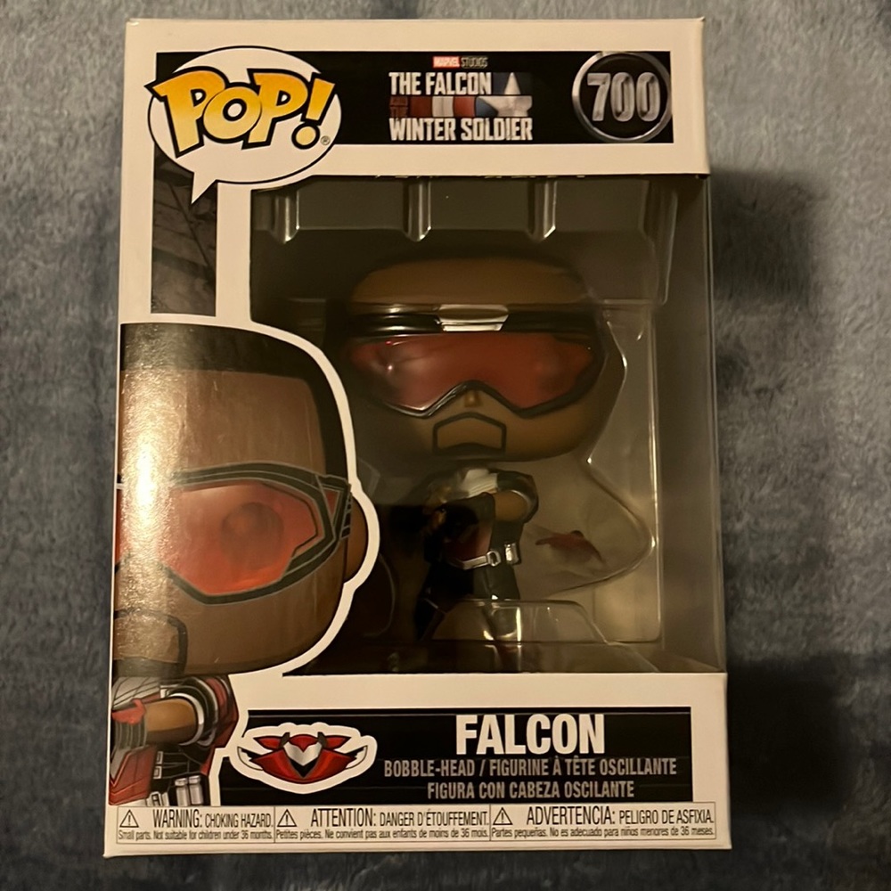 falcon funko pop